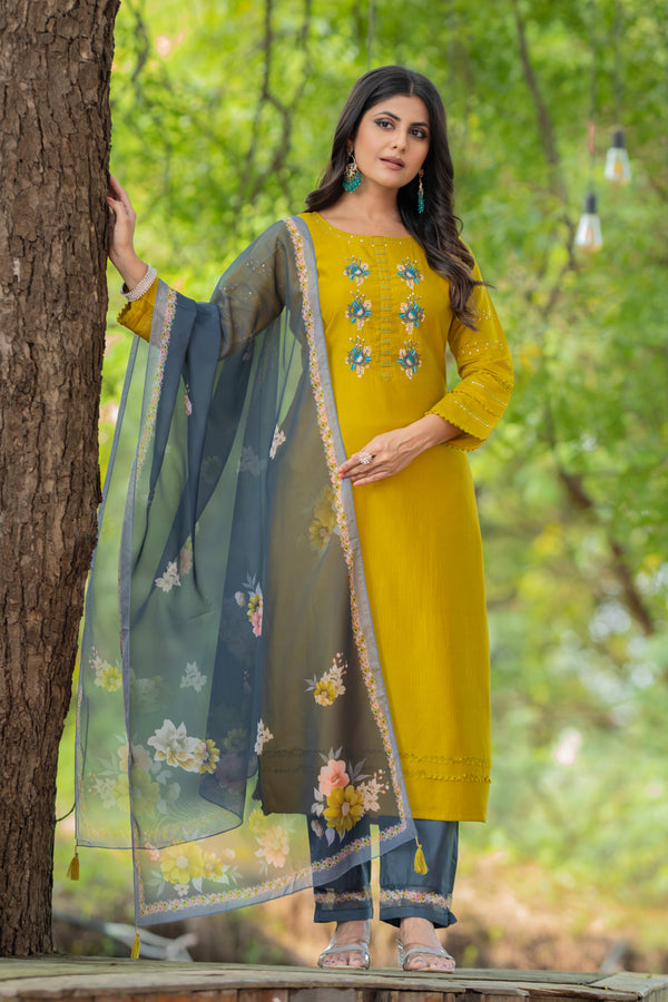 WOMEN STRAIGHT KURTA SET WITH DUPATTA